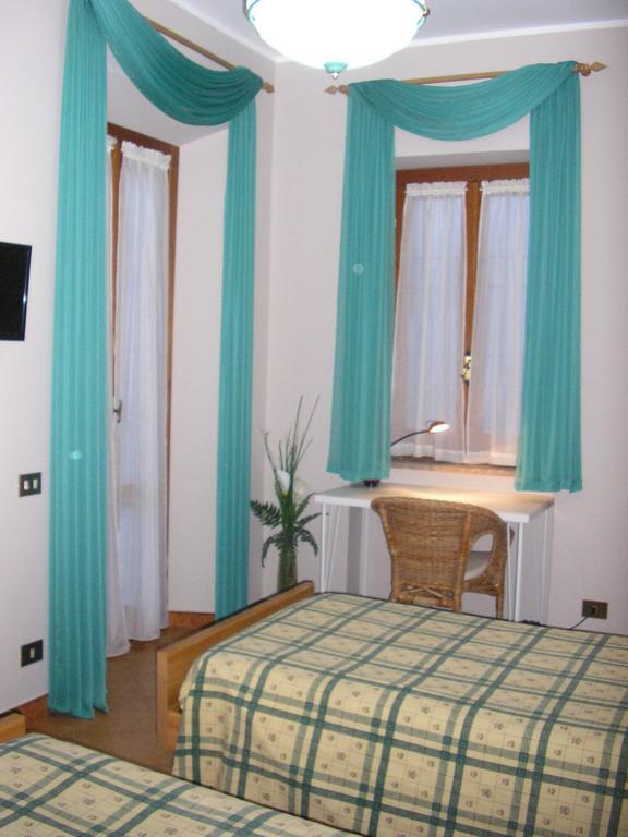 Bed and Breakfast Al Vecchio Olivo Frascati Zimmer foto